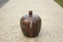 Load image into Gallery viewer, 250ml Meirenjian Nixing Teapot with Carvings of Cranes by Li Changquan
