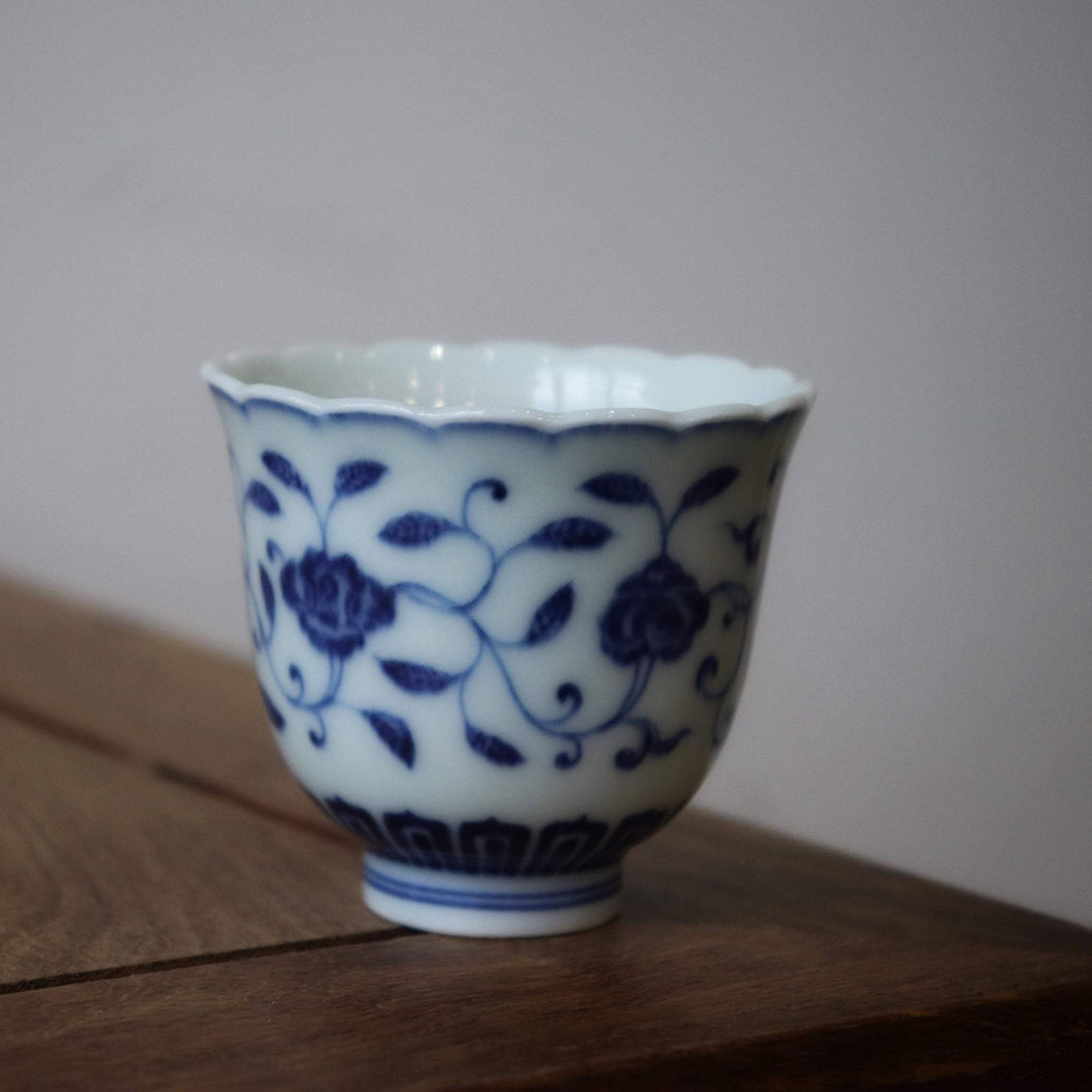 86ml Flower Pattern Qinghua Jingdezhen Porcelain Tall Teacups