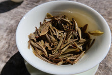 Load image into Gallery viewer, 2021 Sanquan Shang Shan MUDAN WANG White Tea from Fuding

