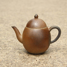 Load image into Gallery viewer, Wood Fired Longdan Yixing Teapot, Benshan lüni, 柴烧本山绿泥龙蛋壶, 135ml
