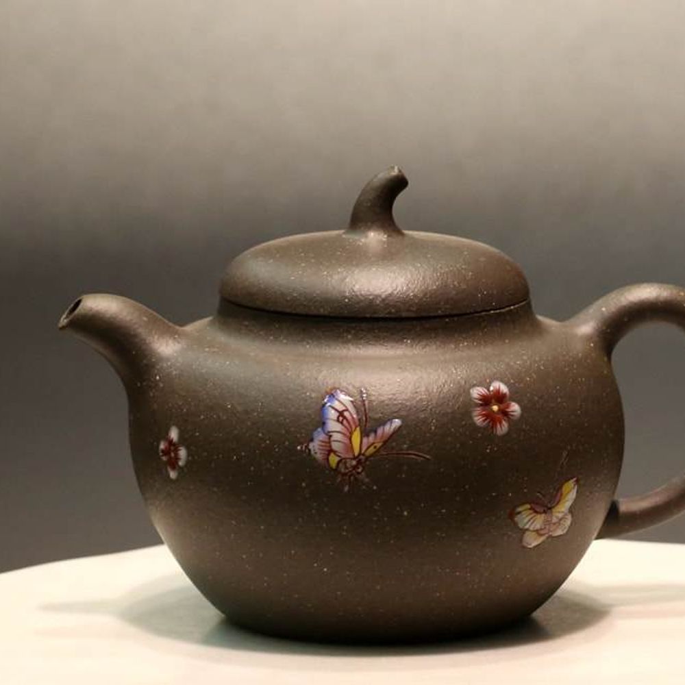 Qinghuini Yixing Teapot with Diancai Painting, 点彩青灰泥茄段, 170ml