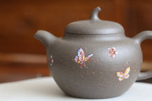 Load image into Gallery viewer, Qinghuini Yixing Teapot with Diancai Painting, 点彩青灰泥茄段, 170ml
