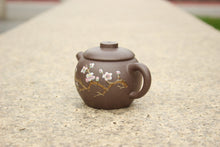 Load image into Gallery viewer, TianQingNi Julunzhu Yixing Teapot with Diancai Painting, 点彩天青泥巨轮珠壶, 120ml
