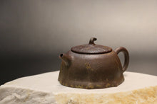 Load image into Gallery viewer, Wood Fired Lao Duanni Lianjing Yixing Teapot 柴烧老段泥莲镜壶 no.1, 160ml
