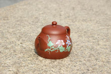 Load image into Gallery viewer, Zhuni Meng Chen Small Yixing Teapot with Diancai Flowers and Butterfly, 点彩朱泥孟臣小品, 120ml
