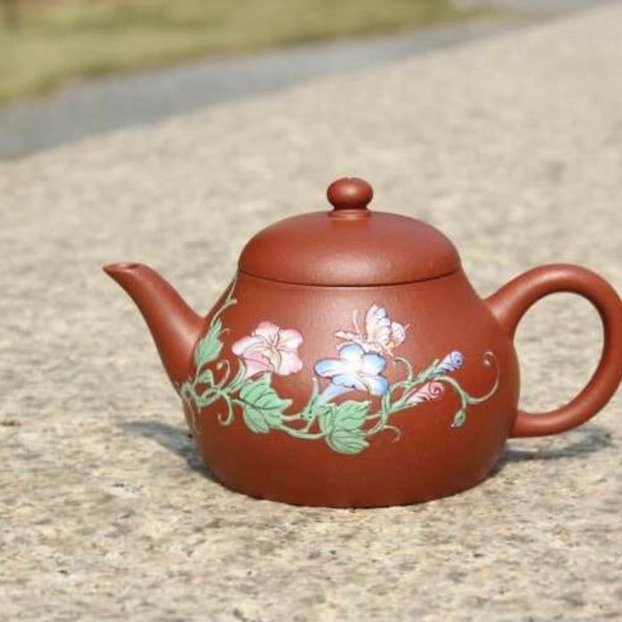 Zhuni Meng Chen Small Yixing Teapot with Diancai Flowers and Butterfly, 点彩朱泥孟臣小品, 120ml